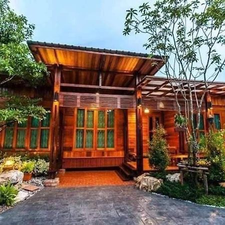 Areeya Phubeach Resort Wooden House Ban Chong Phli Exteriör bild