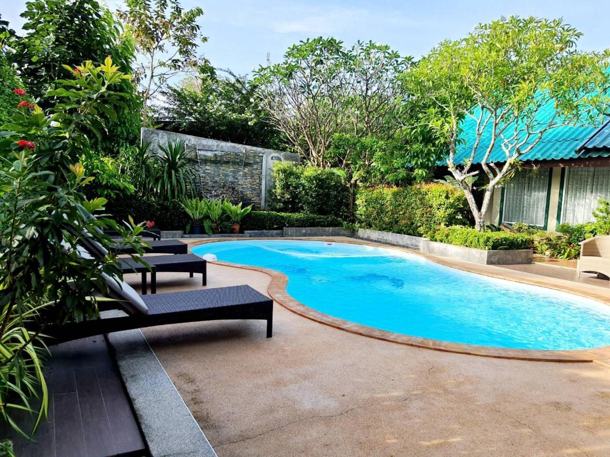 Areeya Phubeach Resort Wooden House Ban Chong Phli Exteriör bild