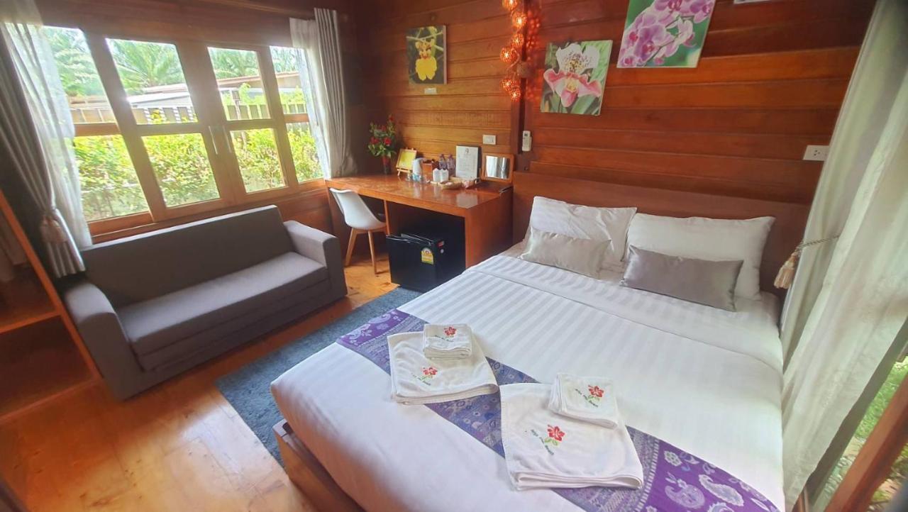 Areeya Phubeach Resort Wooden House Ban Chong Phli Exteriör bild
