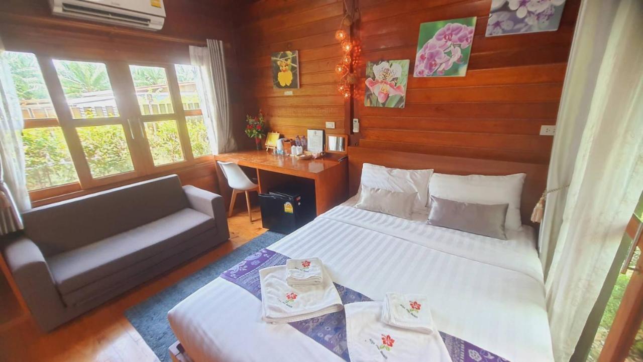 Areeya Phubeach Resort Wooden House Ban Chong Phli Exteriör bild