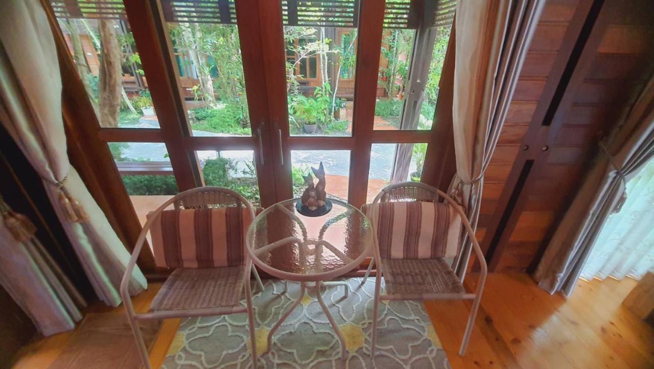 Areeya Phubeach Resort Wooden House Ban Chong Phli Exteriör bild
